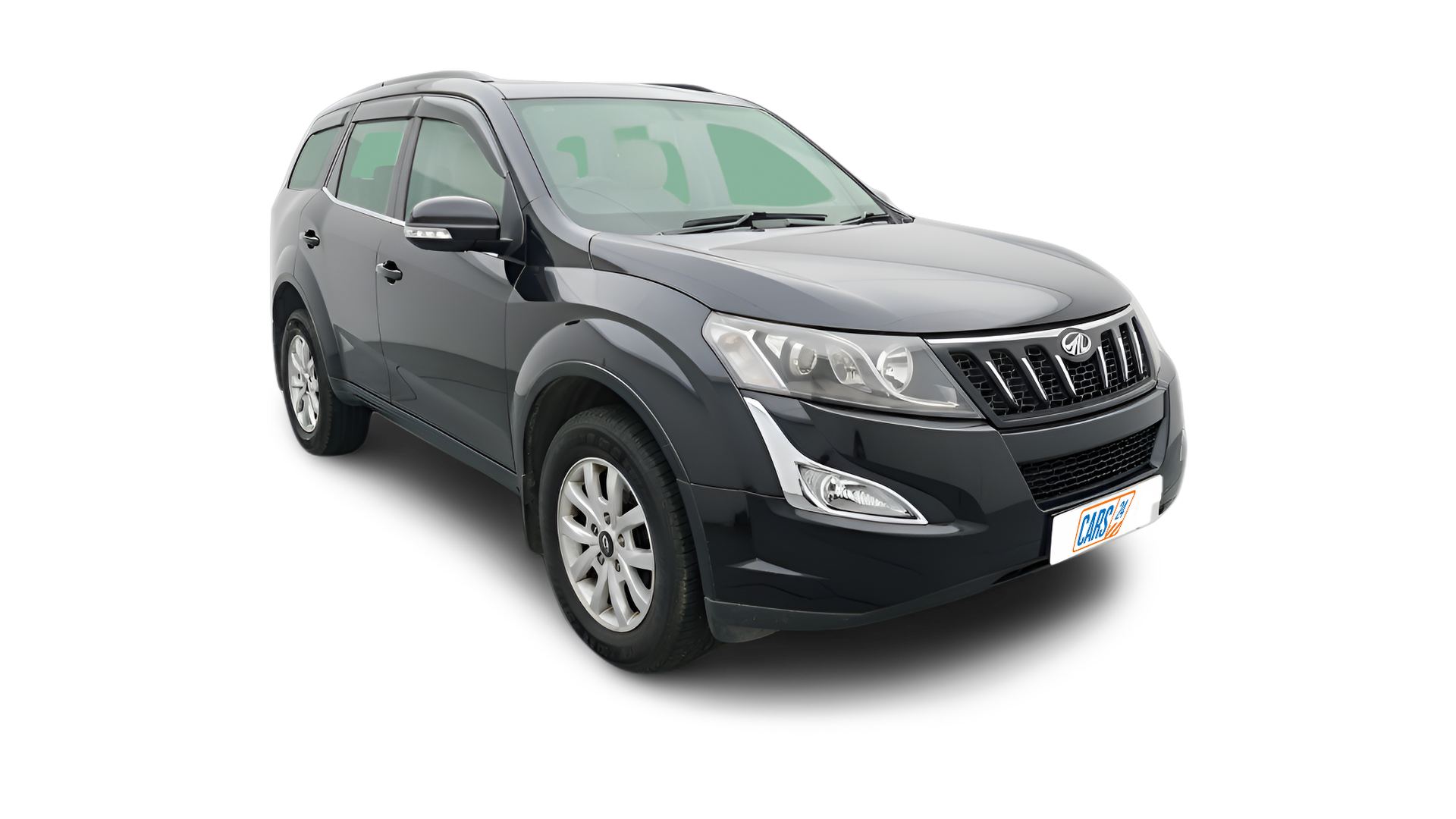 Mahindra XUV500-img